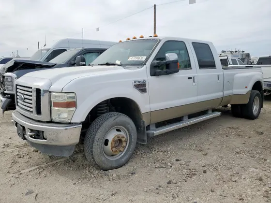 2010 Ford Super Duty F-350 DRW XL