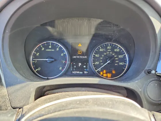 2016 Mitsubishi Outlander SE