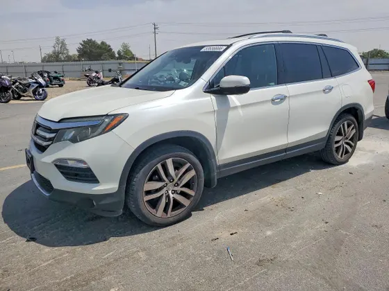 2017 Honda Pilot Elite
