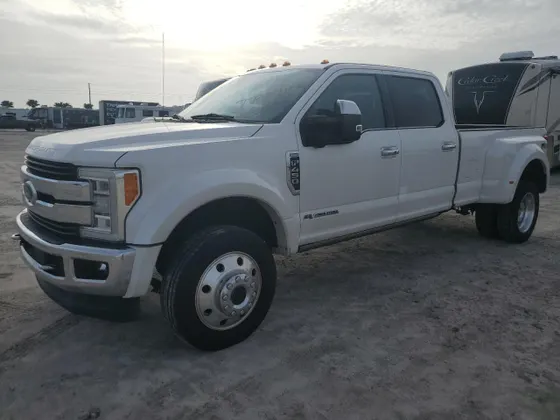 2018 Ford Super Duty F-450 DRW XL