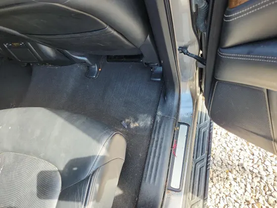2017 INFINITI QX80