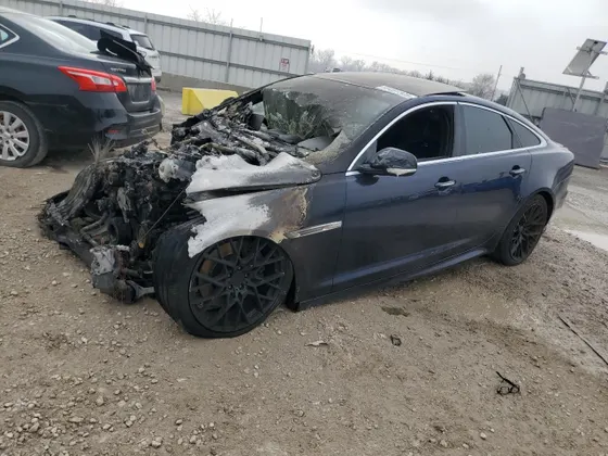 2015 Jaguar XJ