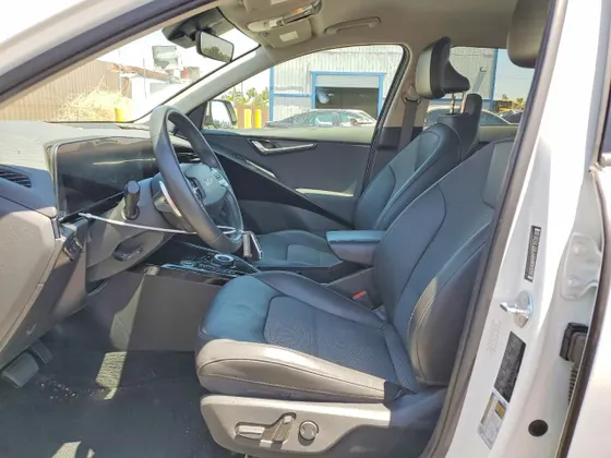 2023 Kia Niro EV Wind