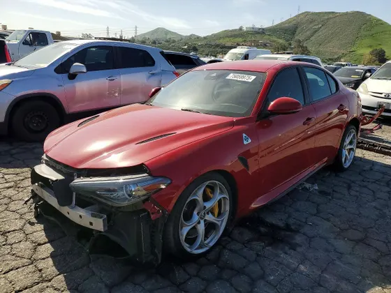 2018 Alfa Romeo Giulia Quadrifoglio GIULIA