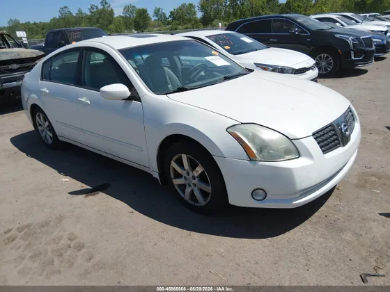 2004 Nissan Maxima SL