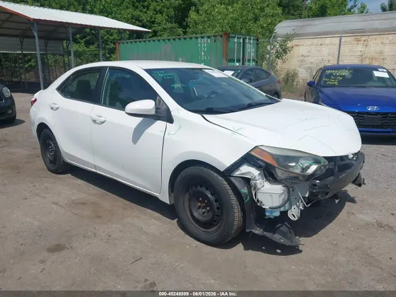2015 Toyota Corolla LE Plus
