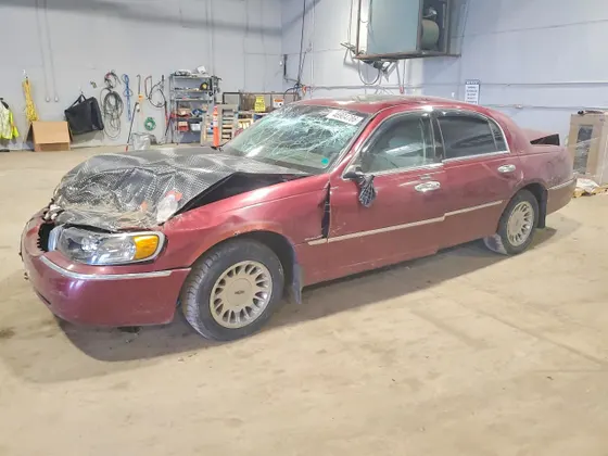 1999 Lincoln Town Car Cartier