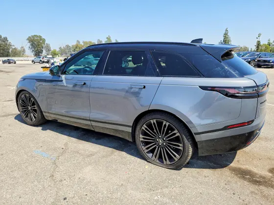 2026 Land Rover Range Rover Velar Dynamic SE