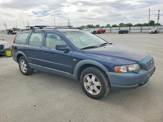 2002 Volvo V70