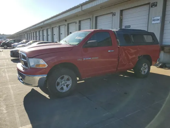 2012 Dodge RAM SLT