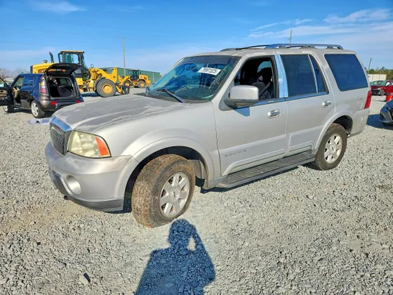 2003 Lincoln Navigator Ultimate