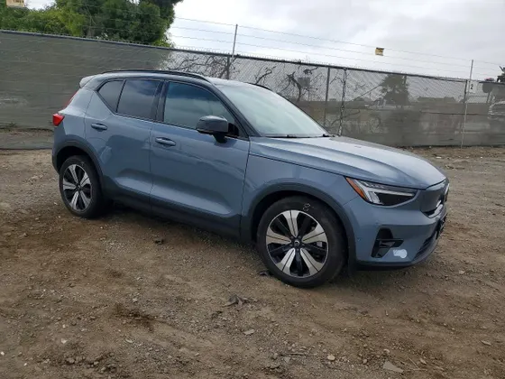 2023 Volvo XC40 Recharge Pure Electric Plus