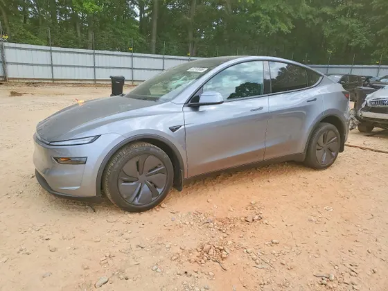 2026 Tesla Model Y Long Range