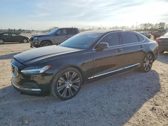 2021 Volvo S90 Inscription