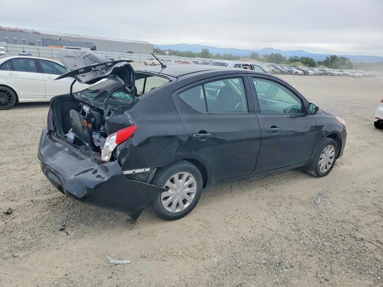 2017 Nissan Versa Sedan S Plus