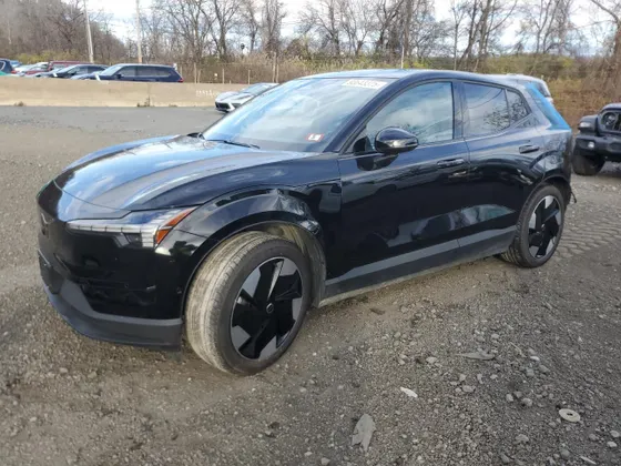 2025 Volvo EX30 Ultra