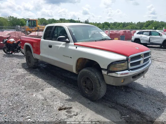 2000 Dodge Dakota Sport