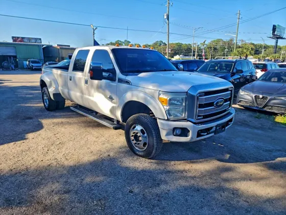 2016 Ford Super Duty F-350 DRW Lariat