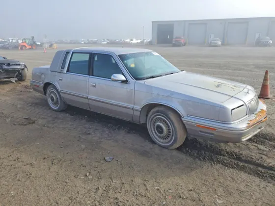 1992 Chrysler New Yorker