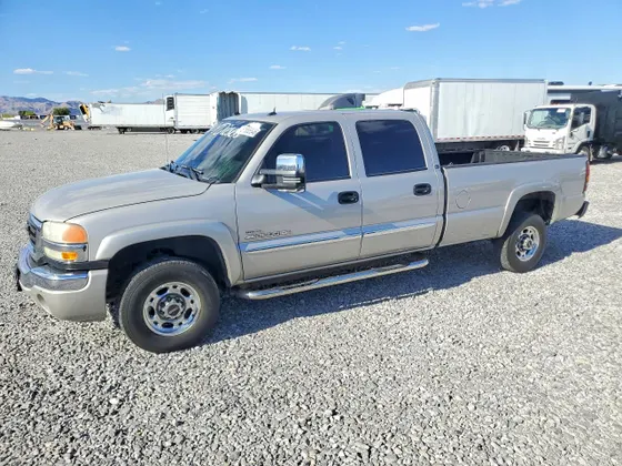 2005 GMC Sierra 2500HD SLT