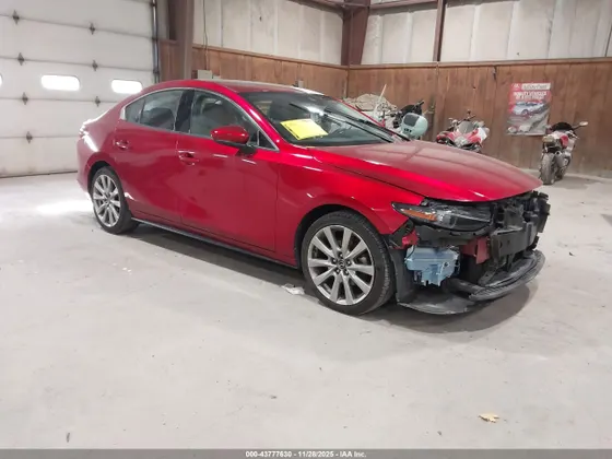 2021 Mazda 3 PREMIUM
