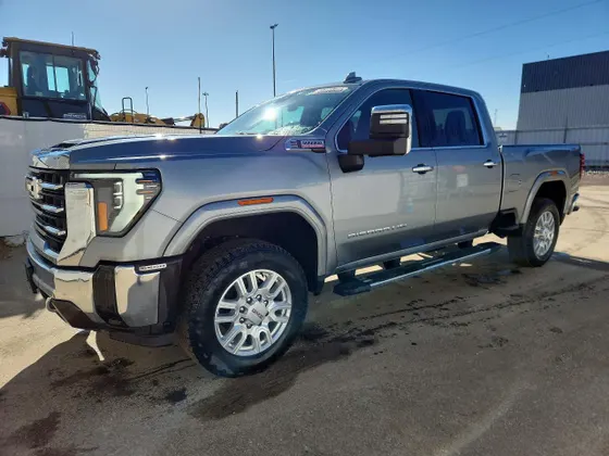 2024 GMC Sierra 3500HD SLT