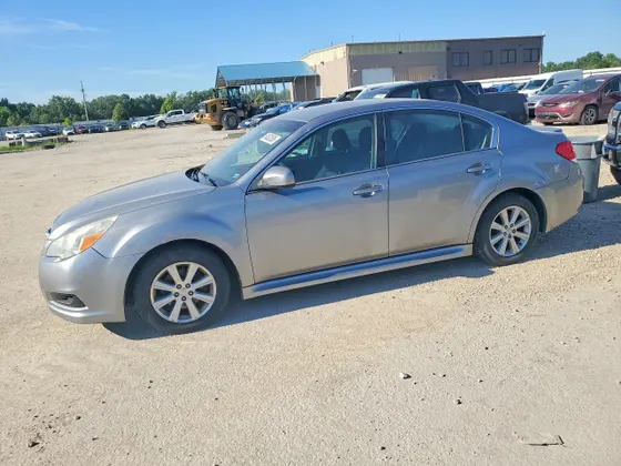 2011 Subaru Legacy 2.5i Prem AWP