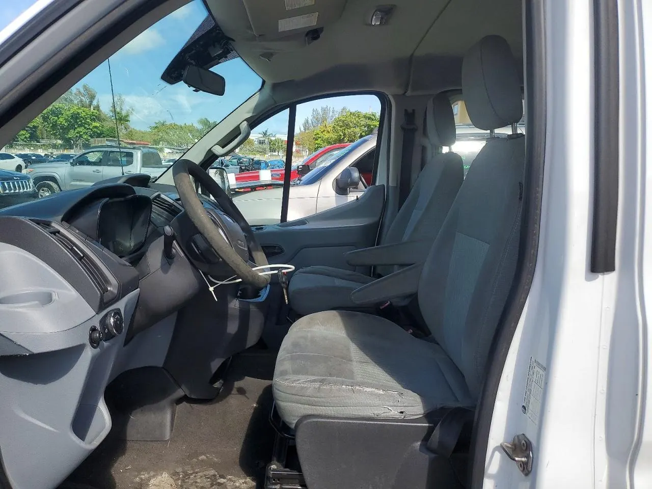 2015 Ford Transit Wagon XLT