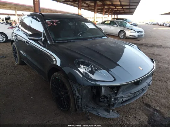 2021 Porsche Macan