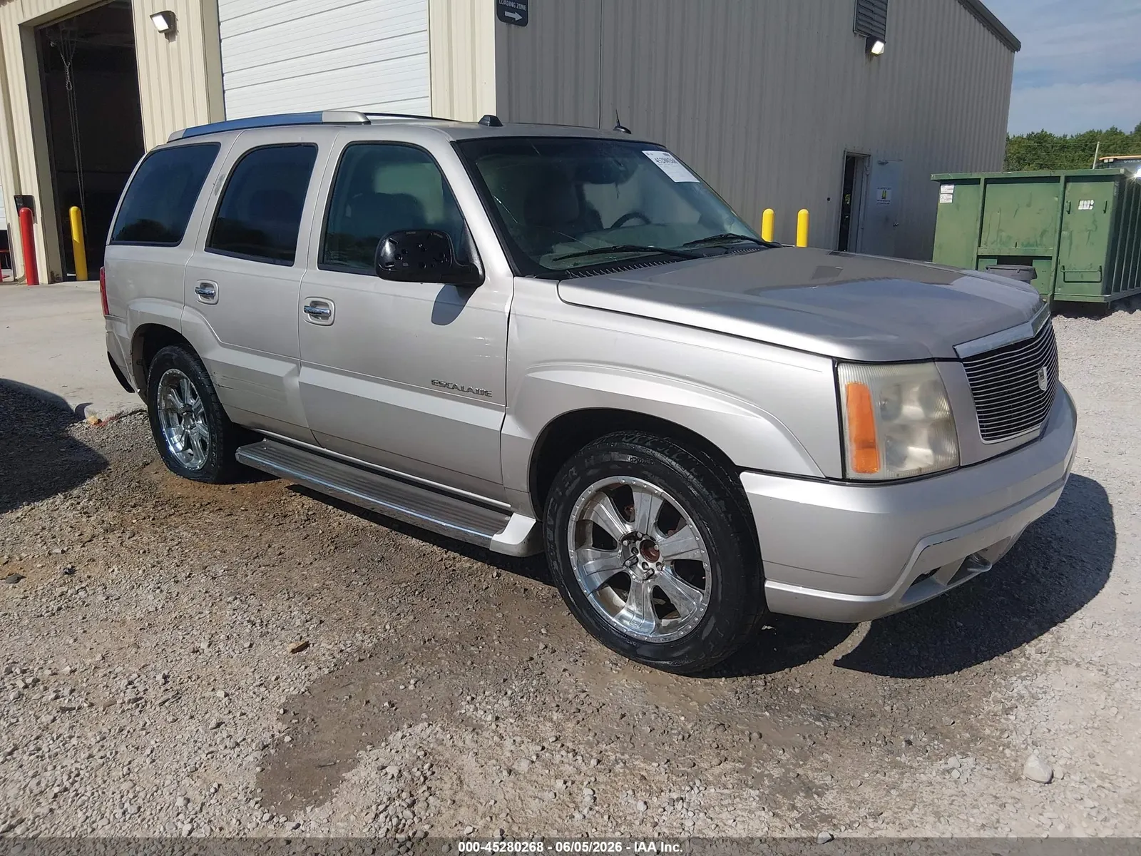 2005 Cadillac Escalade STANDARD