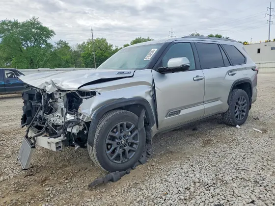 2025 Toyota Sequoia Platinum