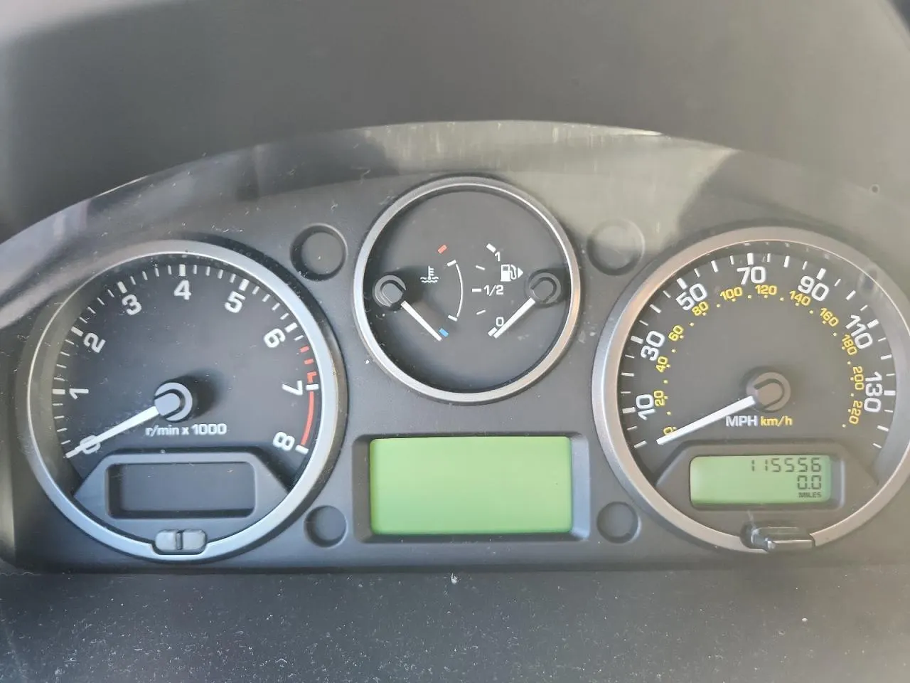 2011 Land Rover LR2 HSE LUX
