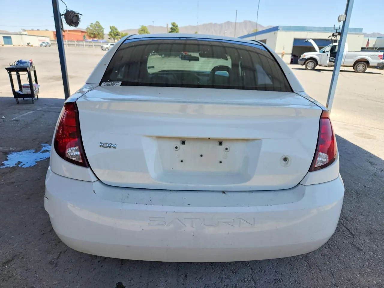 2004 Saturn ION ION 1