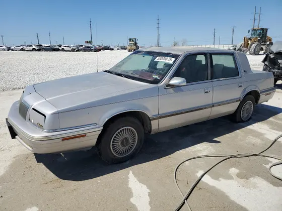1992 Chrysler New Yorker C-BODY SALON