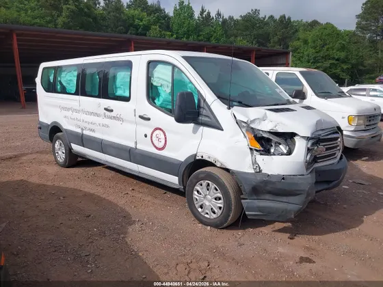 2016 Ford Transit Wagon XLT