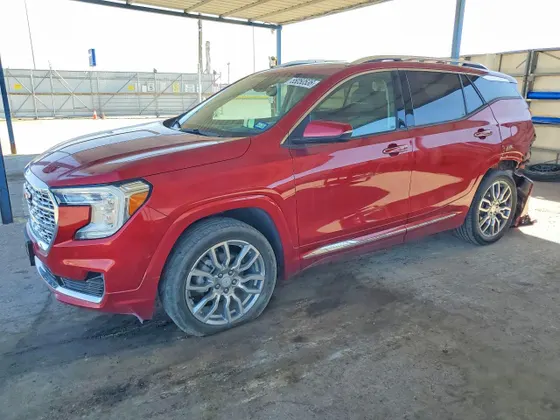 2022 GMC Terrain Denali