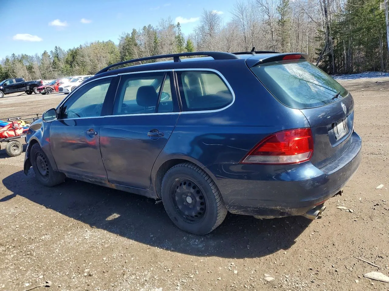 2010 Volkswagen Jetta SportWagen S