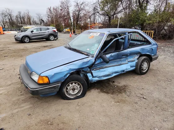 1988 Mazda 323