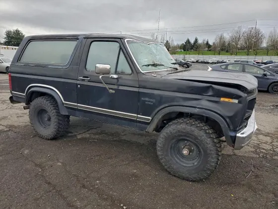 1986 Ford Bronco 4WD Custom