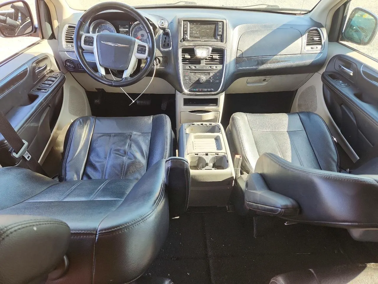 2014 Chrysler Town & Country Touring