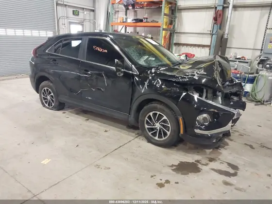2024 Mitsubishi Eclipse Cross ES