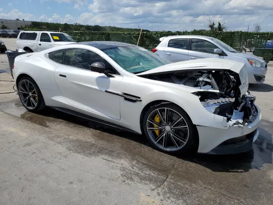 2014 Aston Martin VANQUISH