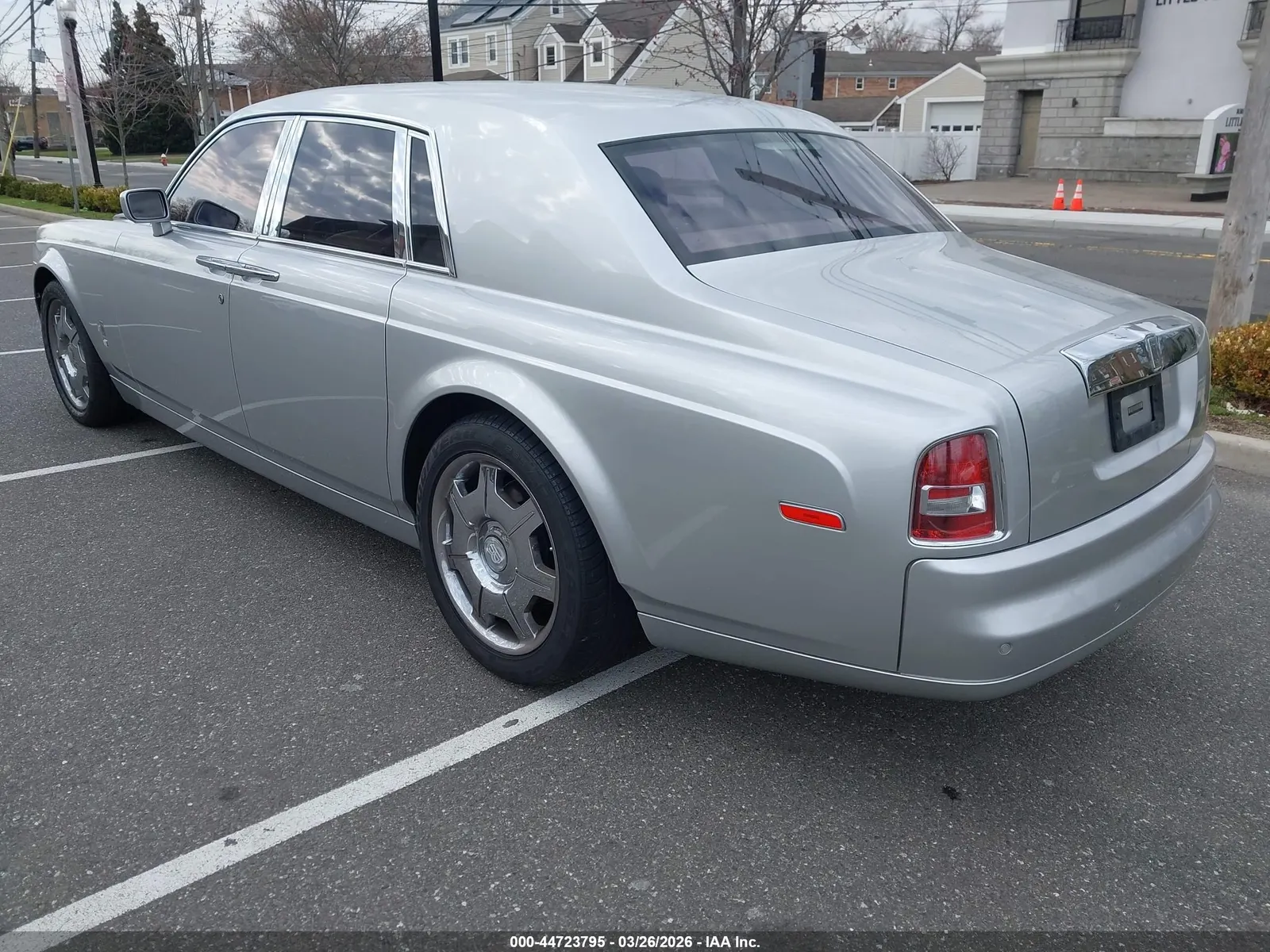 2005 Rolls-Royce Phantom