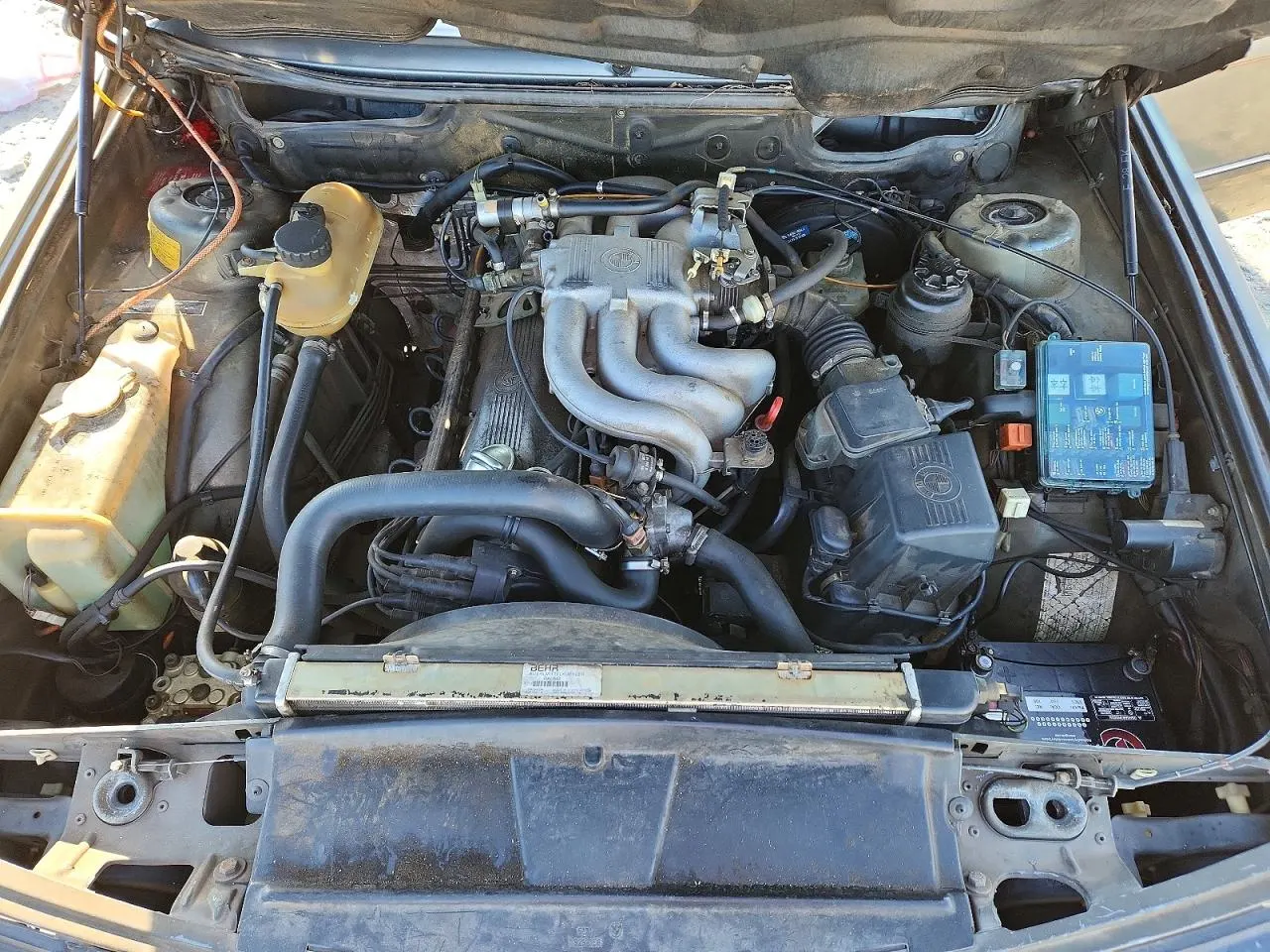 1986 BMW 528 - 533 - 633 - 733 528E