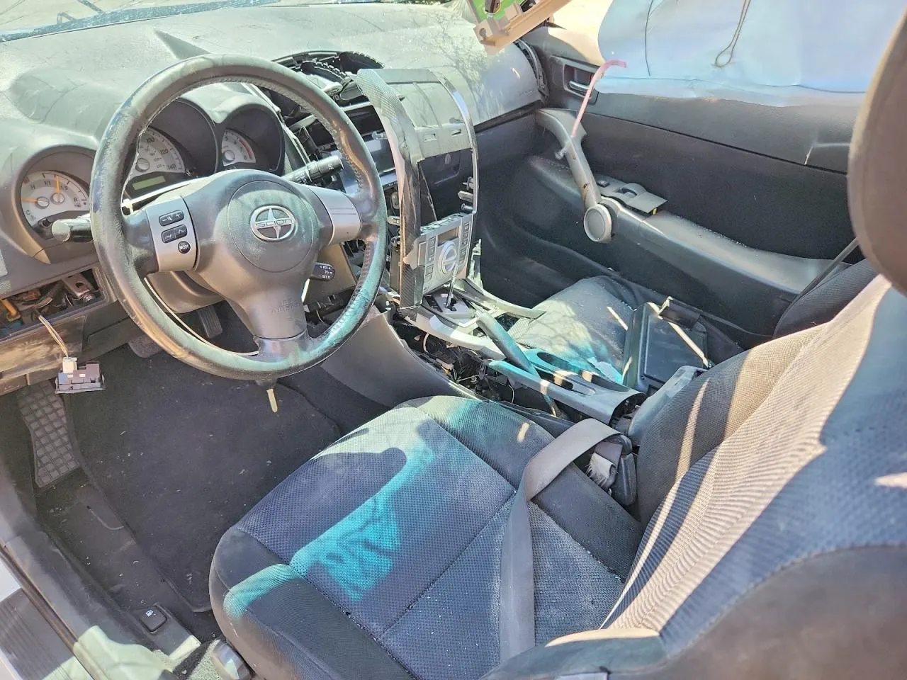 2010 Scion tC