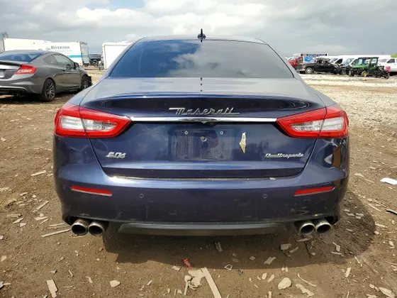 2018 Maserati Quattroporte S Q4