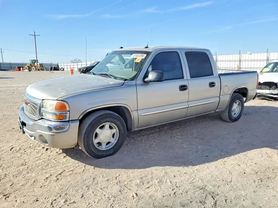 2004 GMC Sierra 1500 Crew Cab SLE