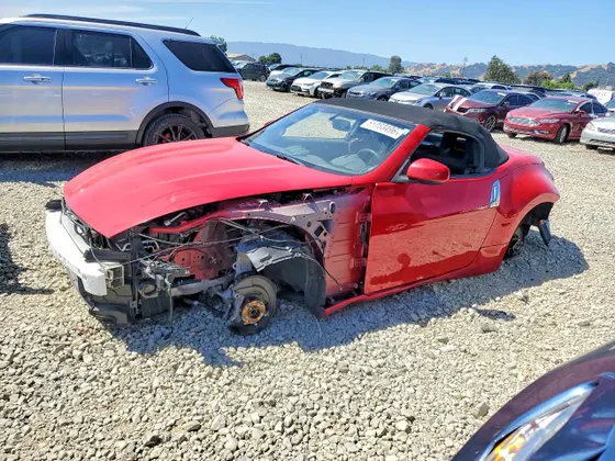 2017 Nissan 370Z Touring