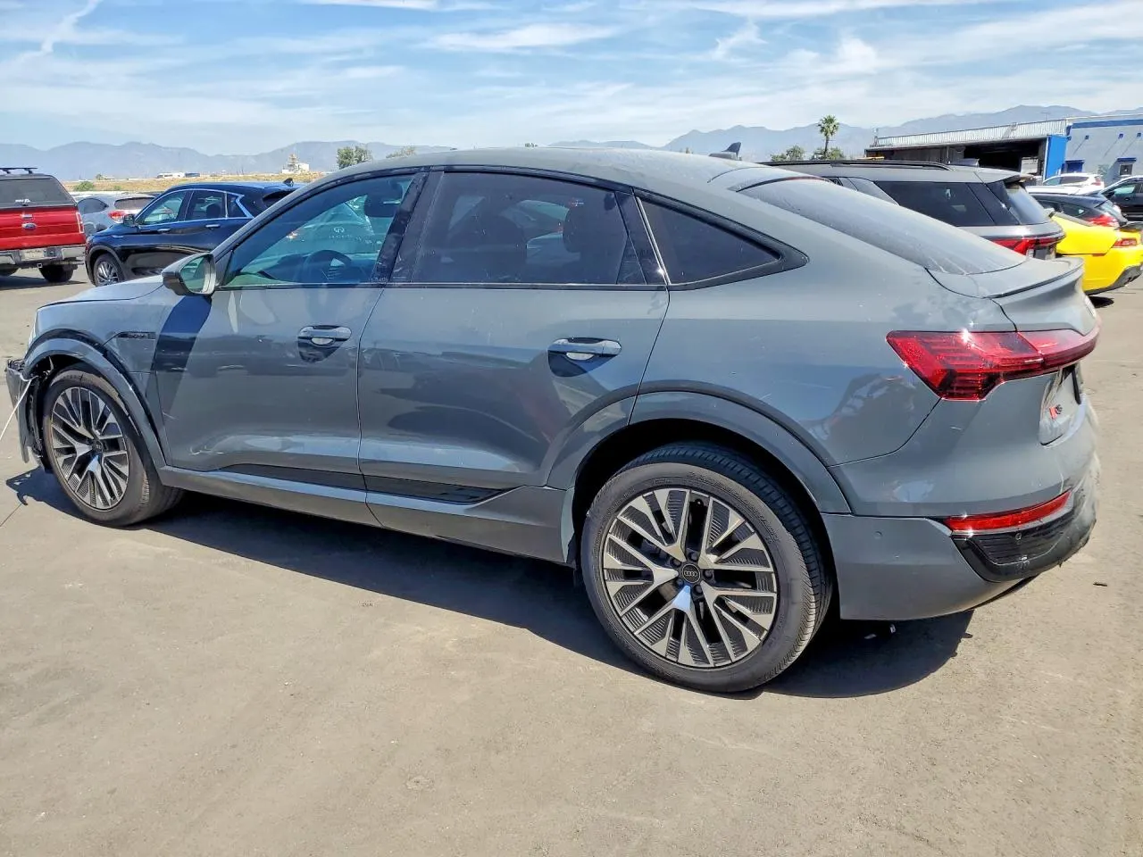 2024 Audi Q8 e-tron Sportback S line Premium Plus