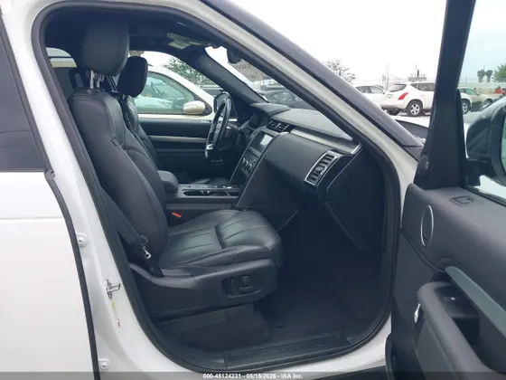 2020 Land Rover Discovery Landmark Edition
